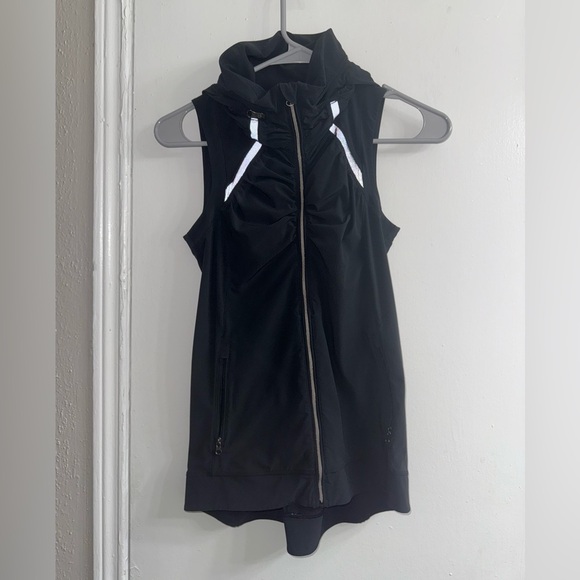 Lululemon Go The Distance Vest Black size 2 - Picture 7 of 16